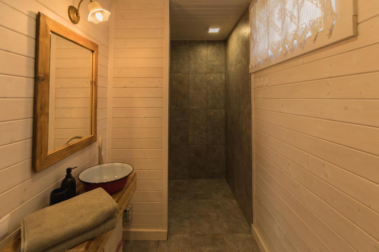 Organicle Lodge Sincraieni Bagian luar foto